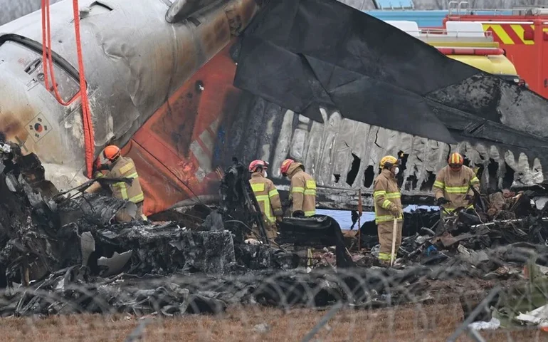 Caixa preta de avião que caiu na Coreia do Sul em dezembro não registrou minutos finais