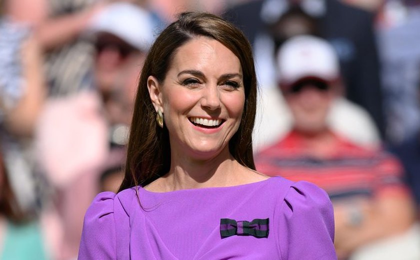 Kate Middleton faz primeira aparição pública após fim do tratamento de câncer