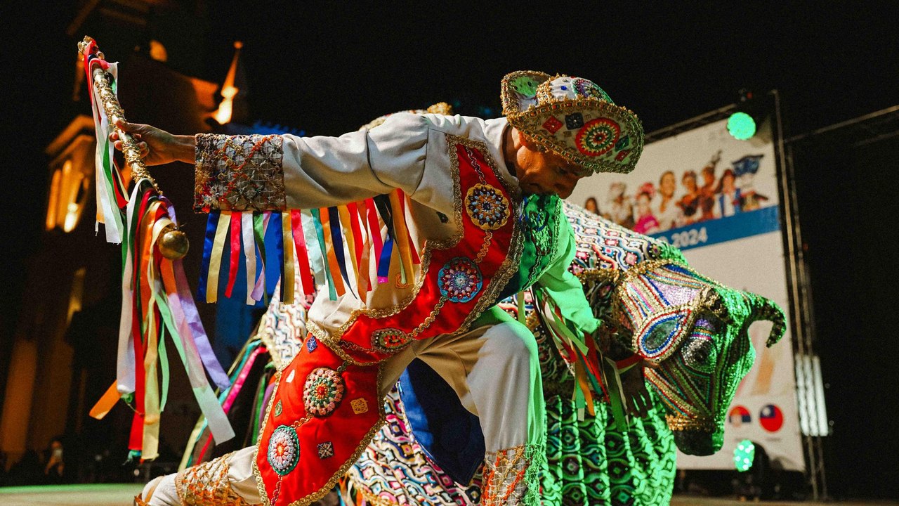 Trupe Canguelê - Bonecos de Alagoas leva cultura do estado para Europa