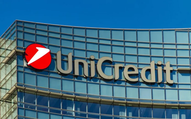 UniCredit amplia participação no banco grego Alpha Bank a 26%