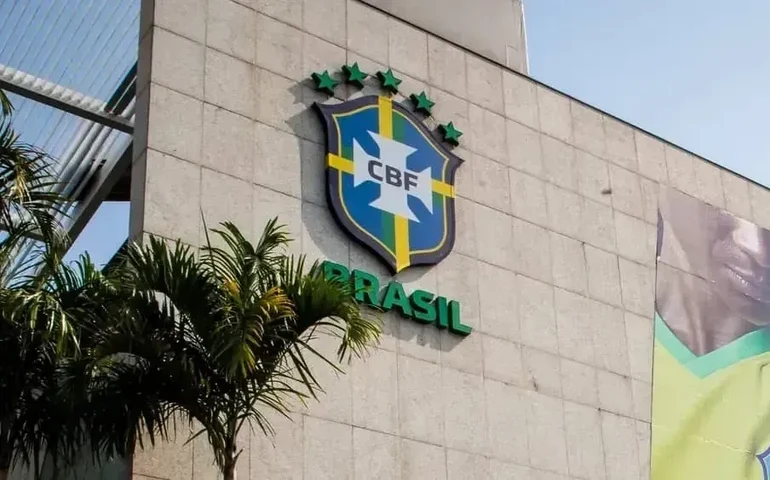 Flamengo aponta conflito de interesses e critica CBF por não adiar jogo contra o Coritiba