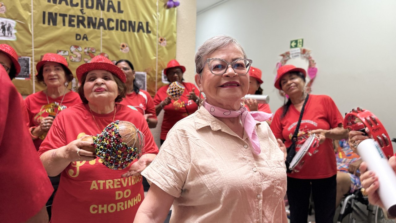 Tarde de chorinho reúne gerações e celebra a vida na Cidade da Pessoa Idosa