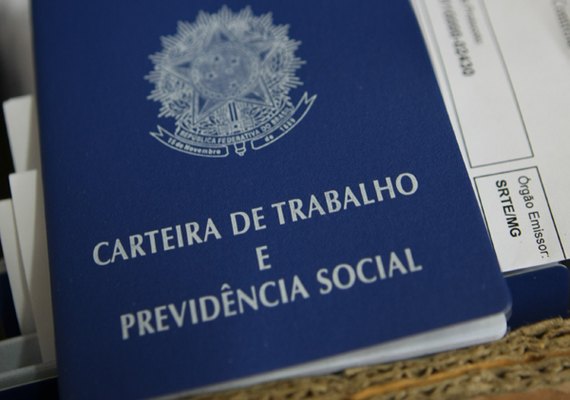 Carteira de Identidade é um dos serviços mais procurados no primeiro dia