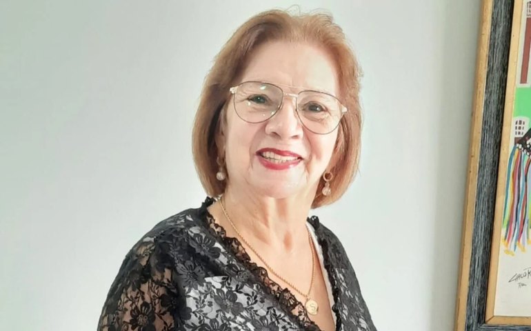 Juíza emérita Sônia Beltrão critica subserviência de Luisa Duarte ao ex-'imperador'