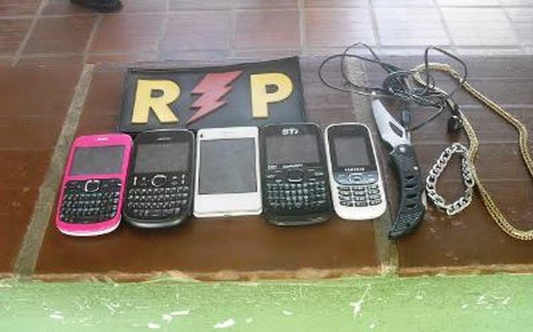 PM prende acusados de assalto e apreende drogas em São Miguel e Luziápolis