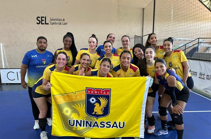 JUBs 2025: equipe de vôlei feminino da Uninassau Maceió conquista bronze