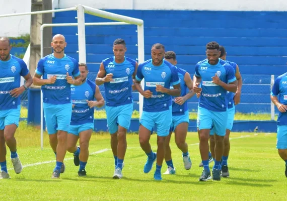 Presidente do CSA acompanha treinamentos e reafirma resgate