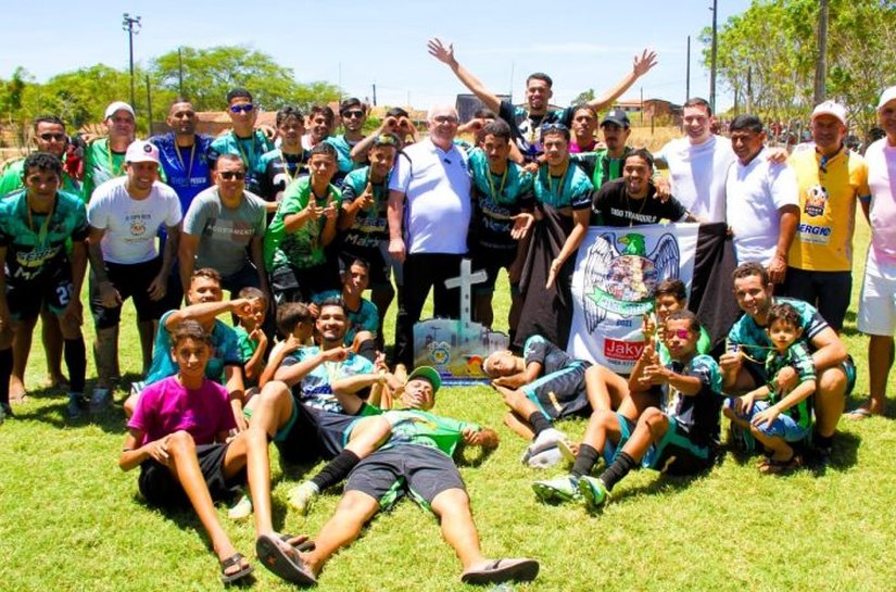 Manoel Teles é o campeão da 4ª Copa Rey9 de Futebol Society de Arapiraca