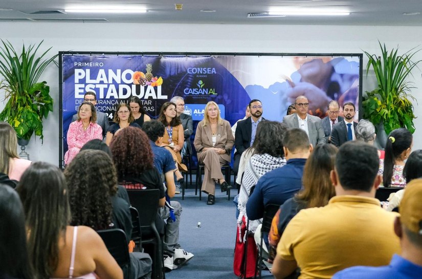 Governo de Alagoas entrega Plano Estadual de Segurança Alimentar para fortalecer combate à fome