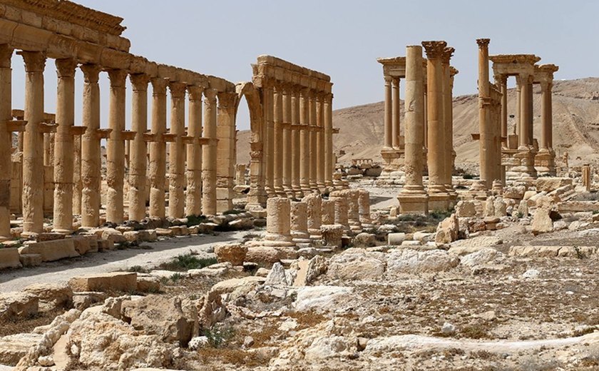 Presidente sírio afirma que jihadistas chegaram a Palmira com apoio dos EUA