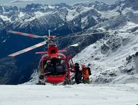 Avalanche mata esquiadores no norte da Itália