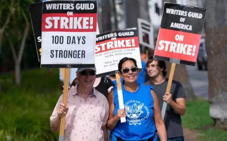 Greve dos roteiristas de Hollywood chega ao fim após cinco meses