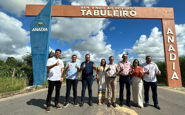 Prefeitura de Anadia entrega obras estruturantes à população