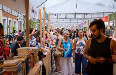 Feirinha do Quintal movimenta Jaraguá com arte, cultura e economia criativa