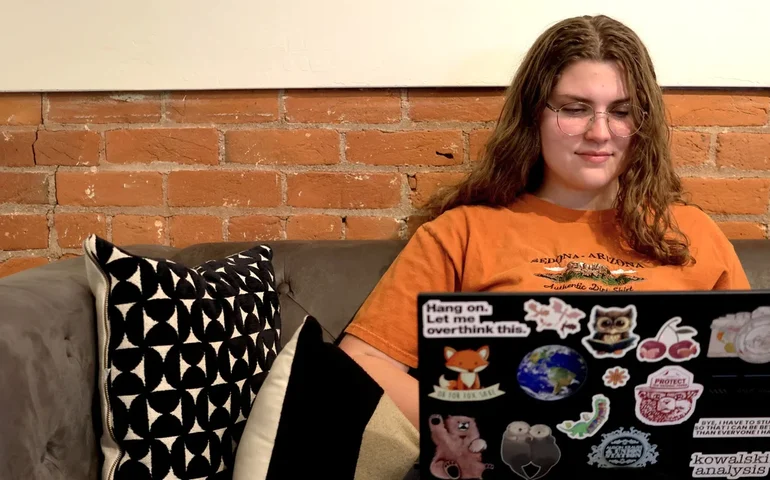 Pedidos de auxílio-desemprego nos EUA caíram para 189 mil na semana passada, apesar dos múltiplos obstáculos econômicos e da guerra no Irã.