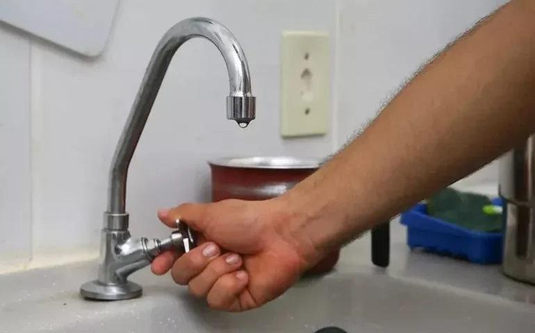 Chuvas e falta de energia prejudicam abastecimento de água em 9 municípios da Zona da Mata