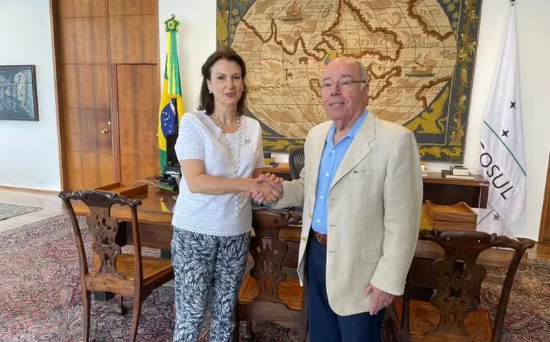 Futura chanceler de Milei se reúne com Mauro Vieira em Brasília