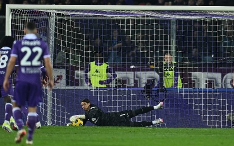 Sommer defende pênalti, Inter supera Fiorentina e reassume liderança do Italiano