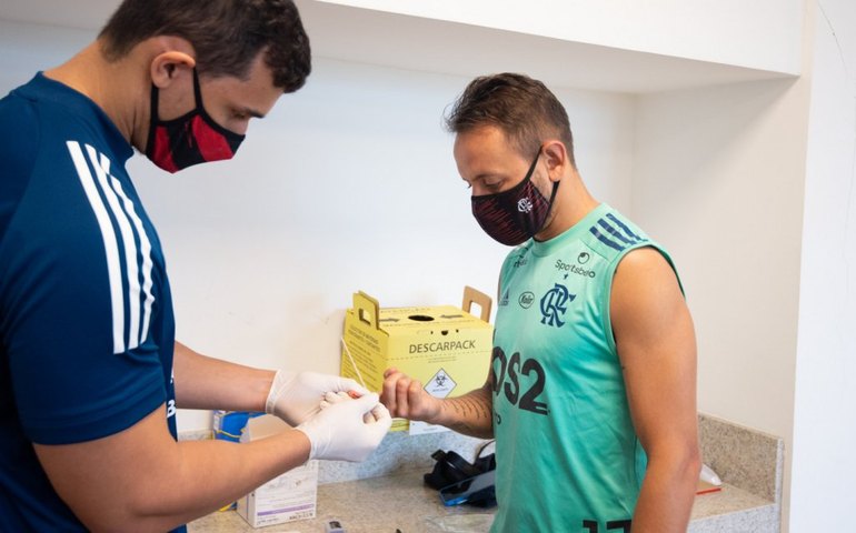 Flamengo revela resultados negativos em testes semanais para covid-19