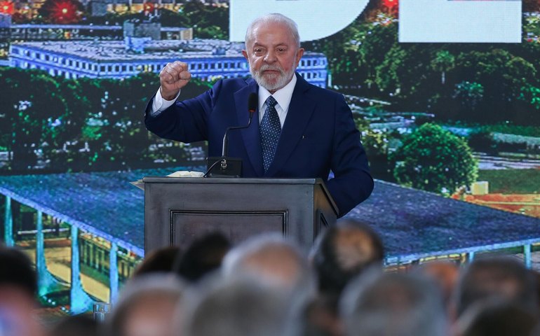Lula diz que Páscoa é momento para 'reforçar os laços de união e de solidariedade'