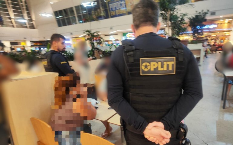 Polícia Civil recupera celular durante encontro com suspeita de furto