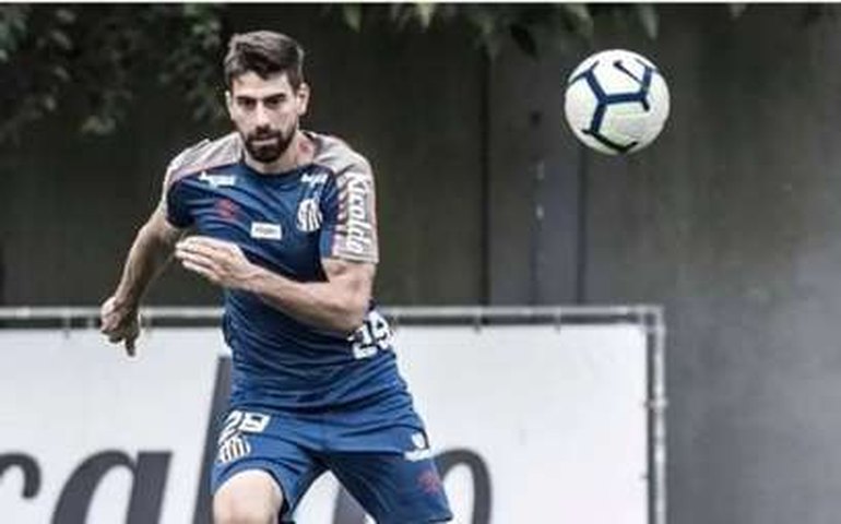 Com videogame de passatempo, Luan Peres vê Santos adaptado ao estilo de Jesualdo