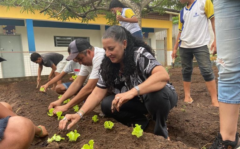 Secretaria de Meio Ambiente realiza nesta quarta-feira oficina de compostagem em Inhapi