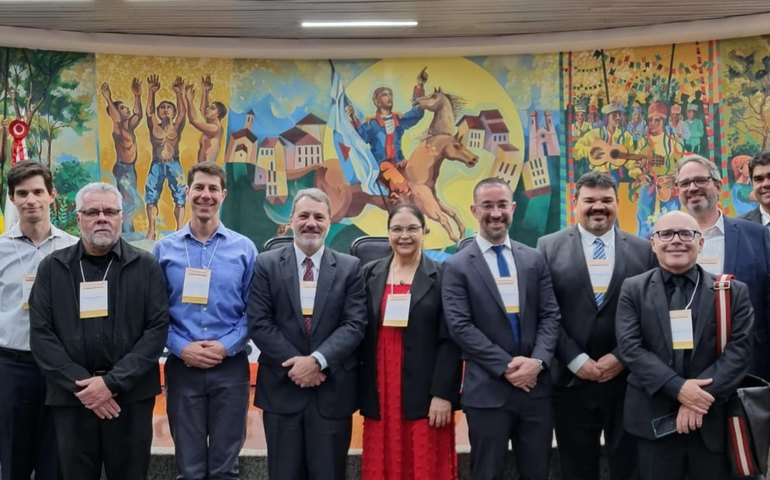 Sefaz participa de encontro regional e visita técnica em Minas Gerais para aperfeiçoamento da corregedoria