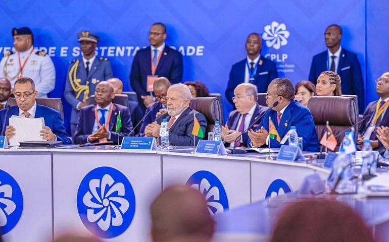 Lula participa de evento sobre sustentabilidade em São Tomé