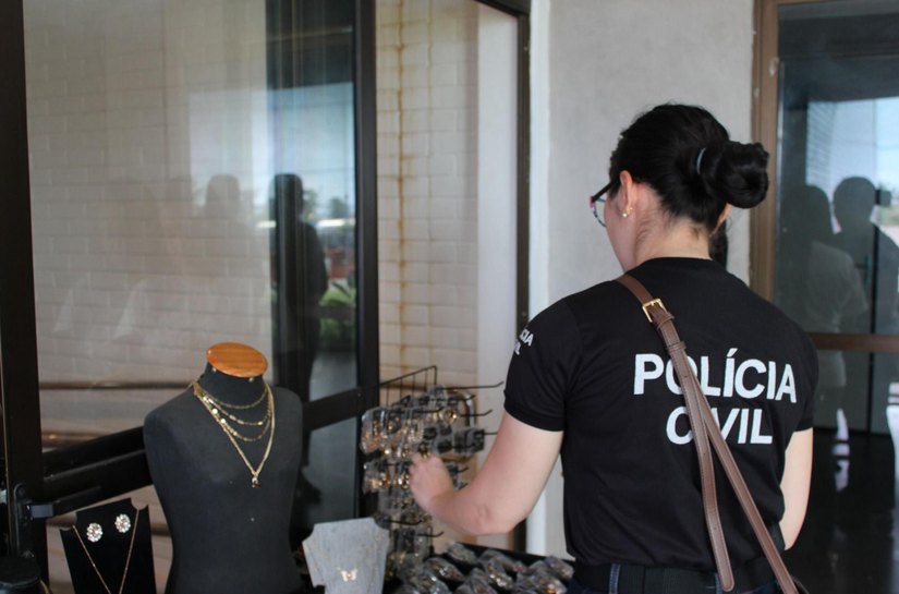 Polícia Civil apoia empreendedorismo de famílias atípicas durante ações de saúde