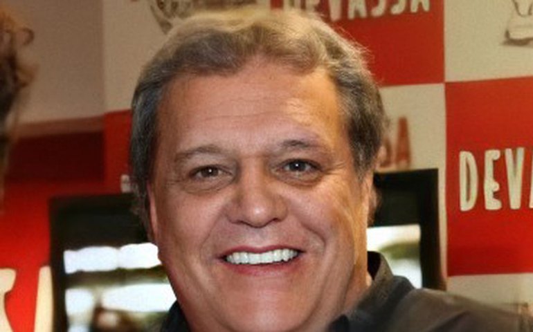 Morre aos 78 anos o diretor e ator Dennis Carvalho