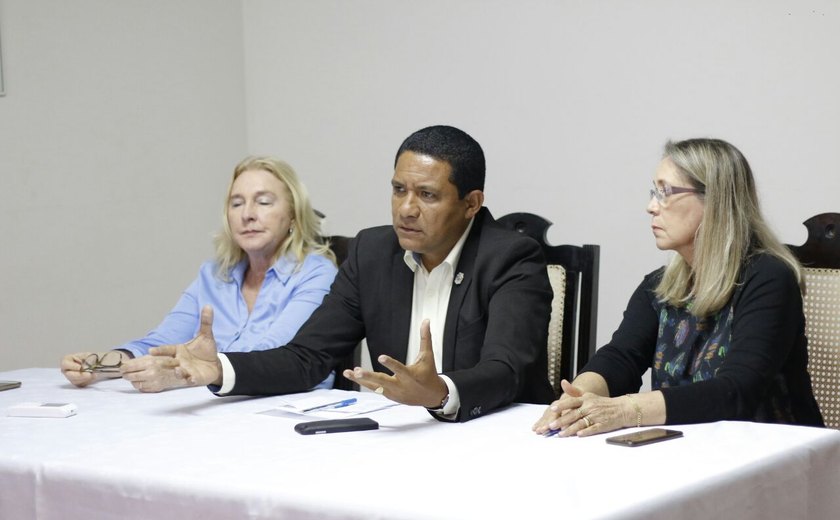 Prefeitura de Palmeira faz adesão oficial ao Mais Médicos
