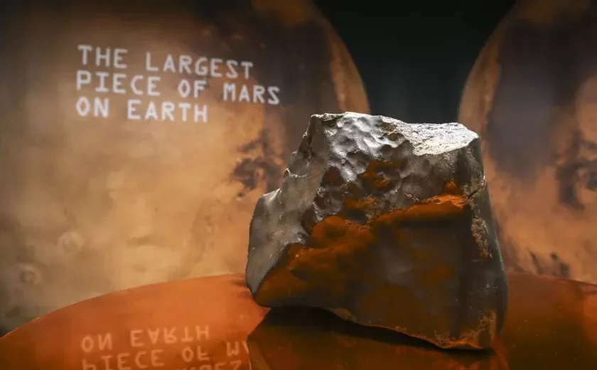 Maior meteorito de Marte é vendido em leilão por US$ 5,3 milhões
