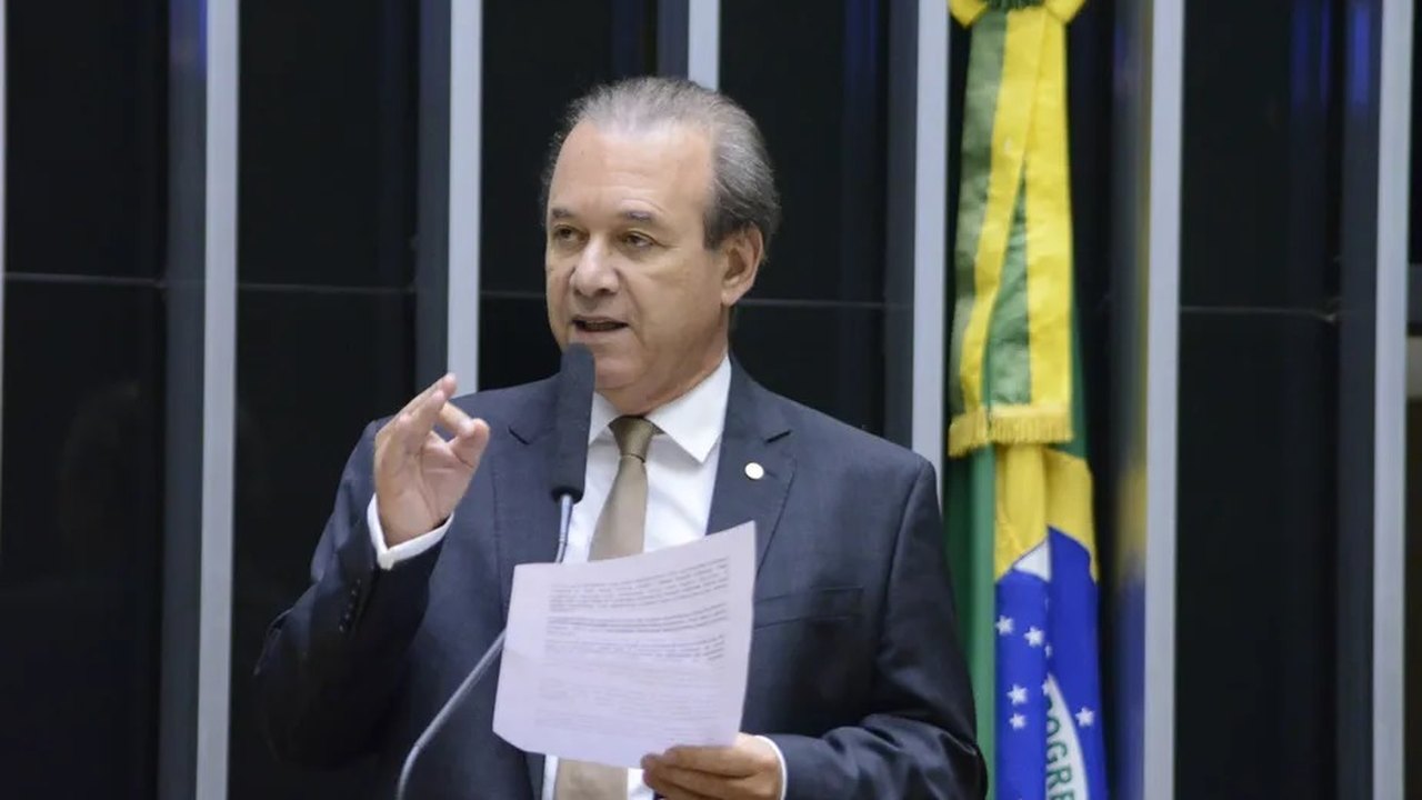 Tarcísio anuncia Eleuses Paiva como secretário de Saúde em São Paulo