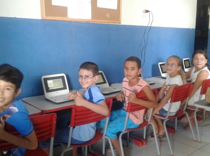 Alunos da rede municipal de Anadia iniciam aulas de informática