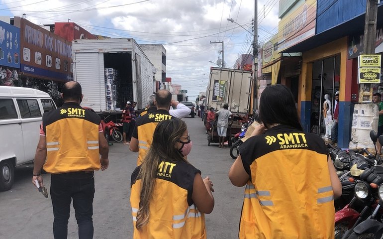 Zona Máxima de Restrição: SMTT realiza ação educativa e conscientiza sobre tráfego de caminhões