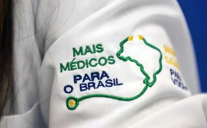 Lula planeja volta do Mais Médicos, que repassava dinheiro para Cuba