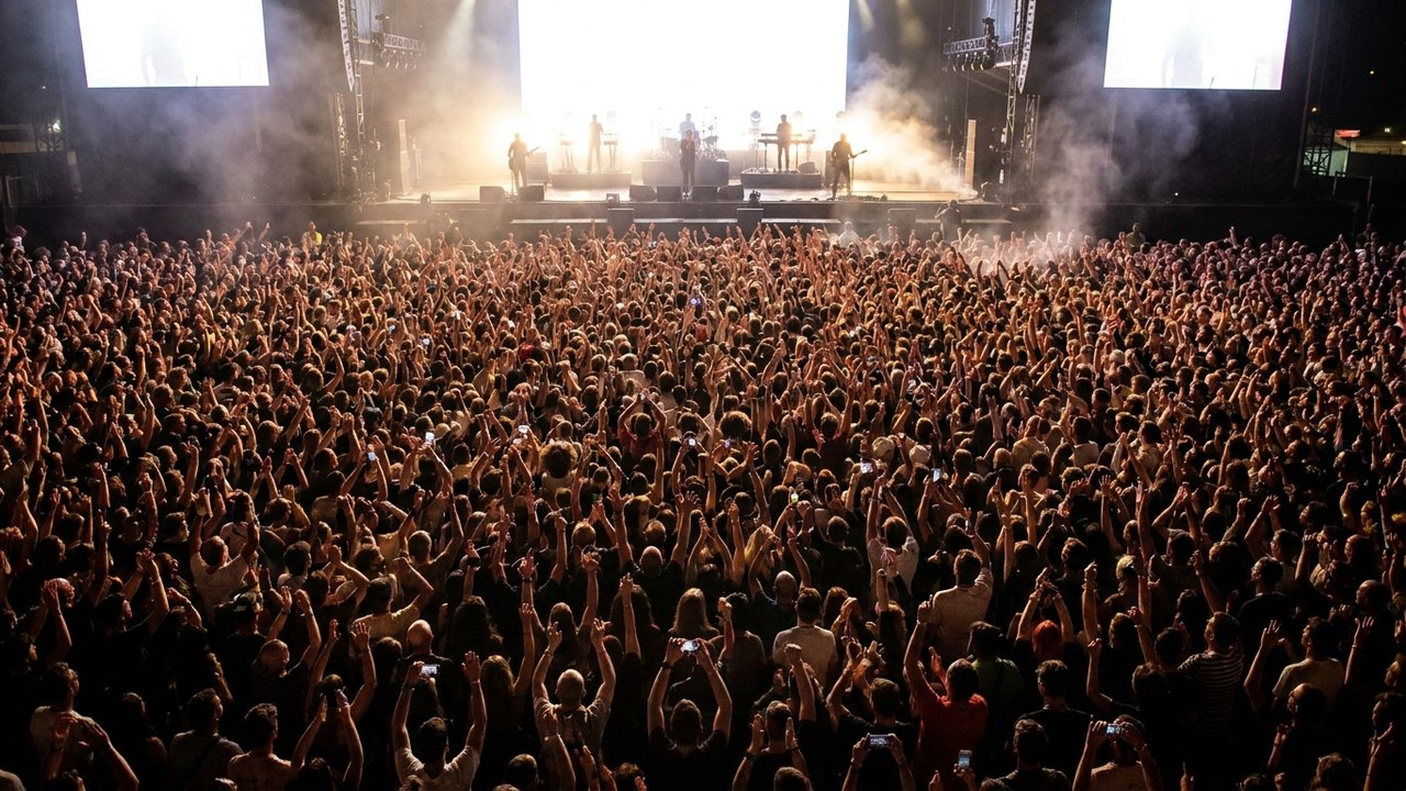 Foo Fighters e Capital Inicial transformam plateia em coral
