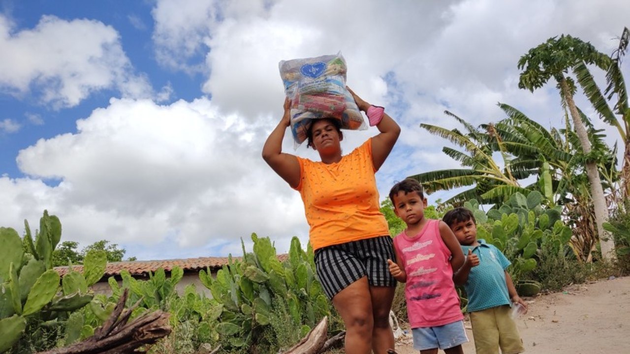 Alimento sinônimo de Esperança para famílias em risco alimentar em Alagoas para um Natal sem fome
