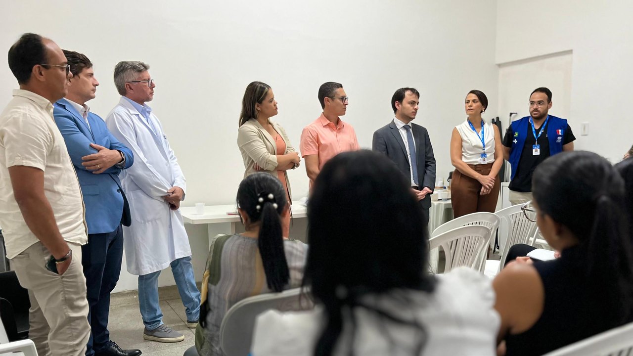 Sesau discute ações para aumentar captação de órgãos para transplantes no Hospital de Emergência do Agreste