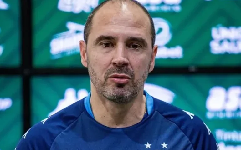 Técnico do Guarani destaca superação e pede apoio da torcida: 'Vai fazer a diferença'