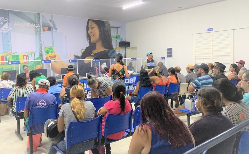 Central de Regulação de Medicamentos atende 350 usuários no primeiro dia de funcionamento