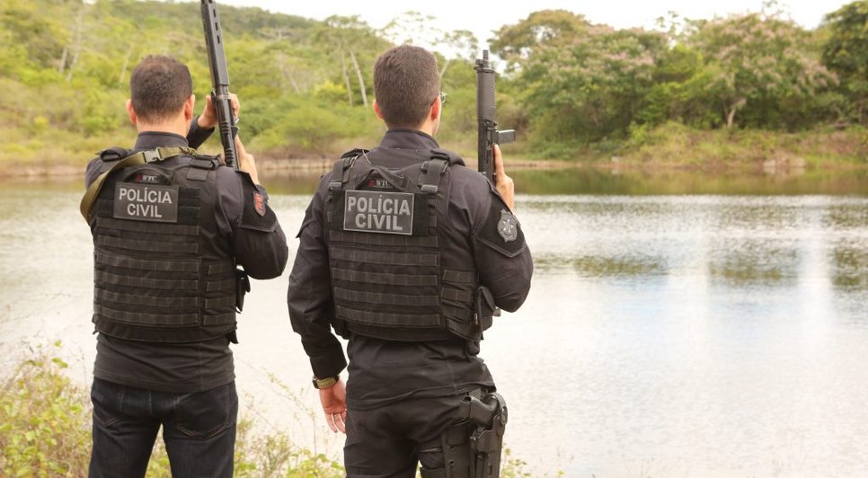 AGENTES-EM-INTERIOR-ARMA-SIMULACAO-MATO-BALACLAVA-8-1024x683 / Foto: Foto: SSP/SE