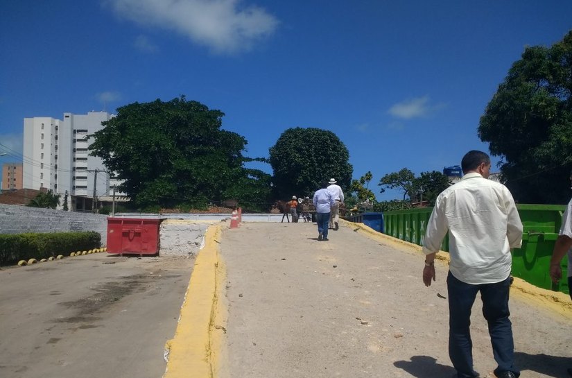 Slum apresenta ao MPE estratégias para coibir o descarte irregular