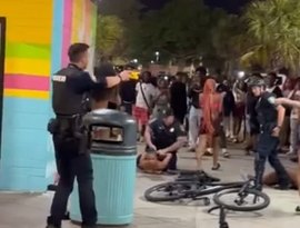 Várias pessoas foram detidas após briga entre adolescentes em Myrtle Beach