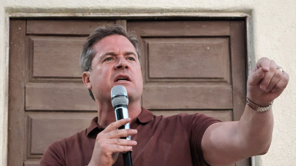 Vídeo: 'Traído' politicamente, Marx Beltrão diz que não vai se afastar de Palmeira dos Índios