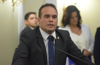 Davi Maia pede mobilização dos professores para derrubada de veto