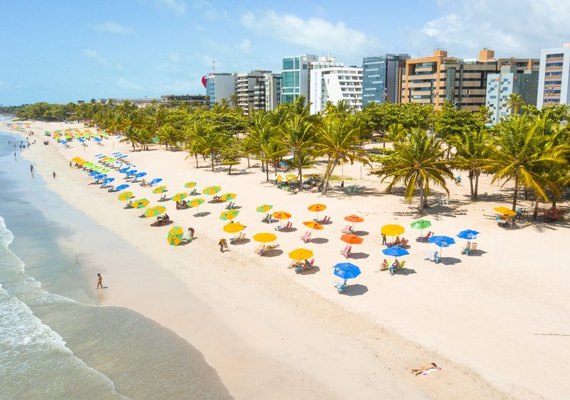 Maceió é a capital com a menor taxa de desemprego do Nordeste, turismo lidera criação de novas vagas