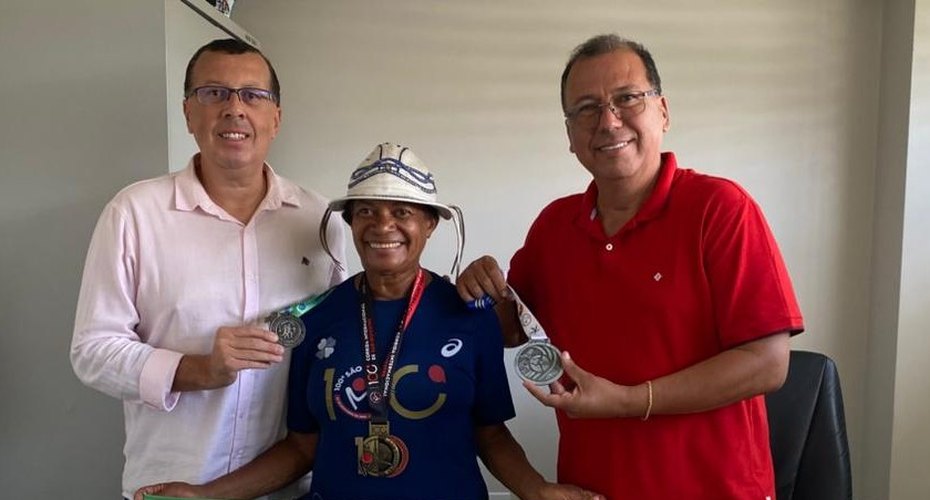 De volta à casa, Carminha reforça agradecimento à Prefeitura de Arapiraca