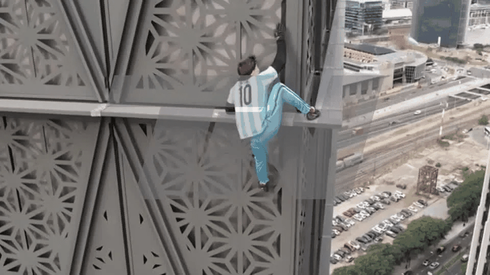 “Homem aranha polonês” é detido na Argentina após escalar prédio sem proteção